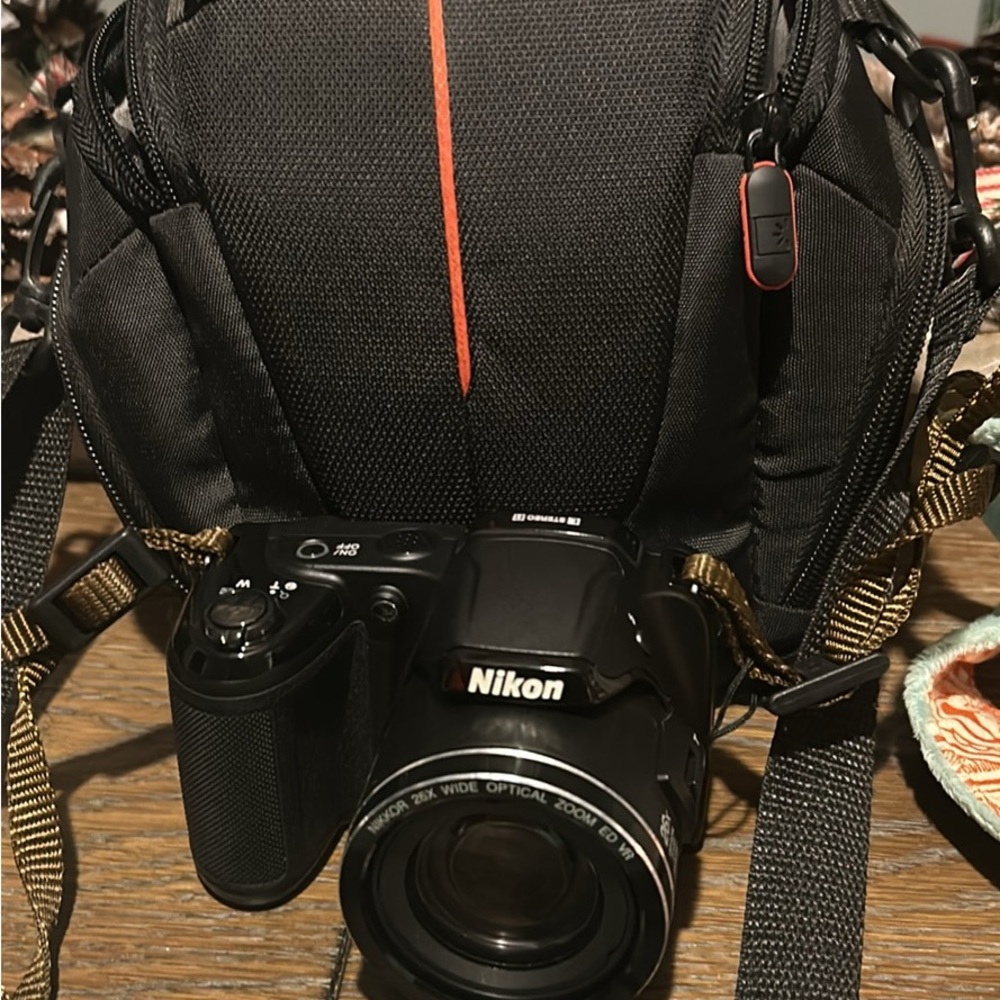 Nikon Camera - Picture 8 of 8